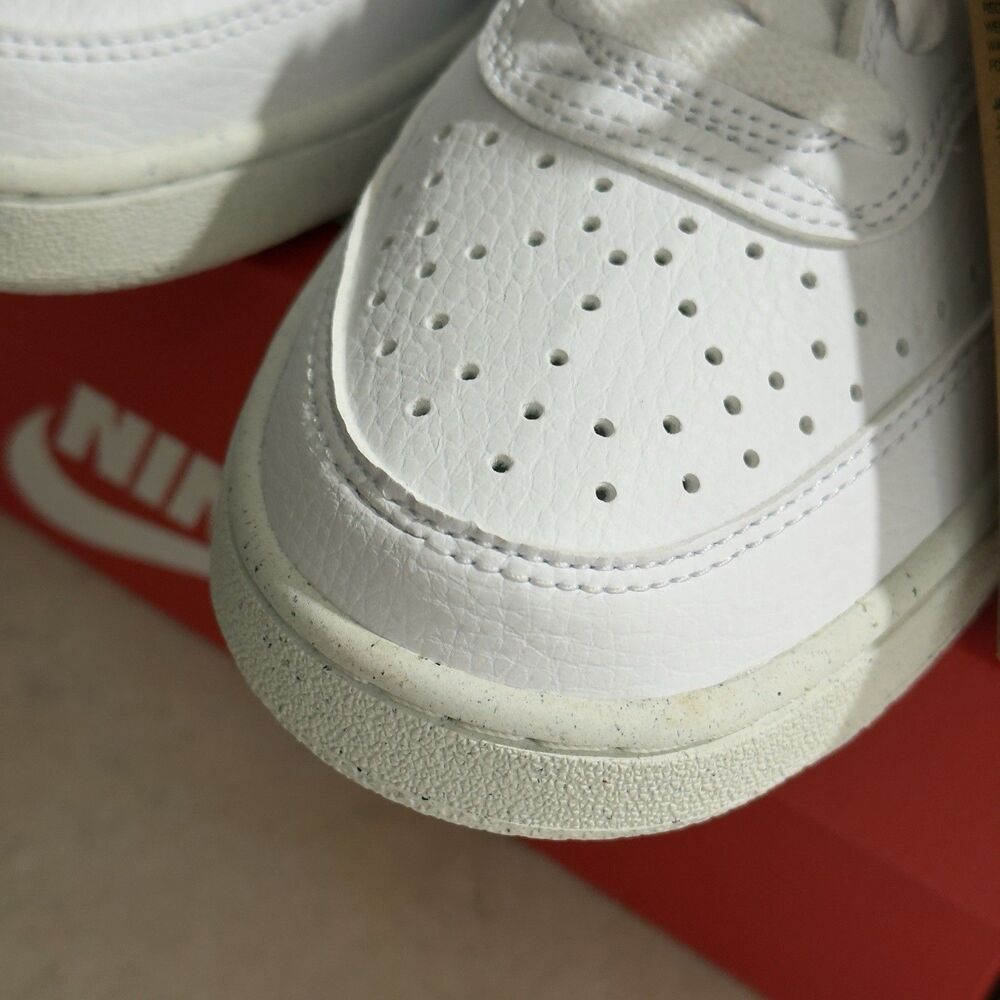 NEW Women Nike Court Vision Low Next Nature Shoes US 9.5 White W/Magenta Swoosh - Picture 16 of 16